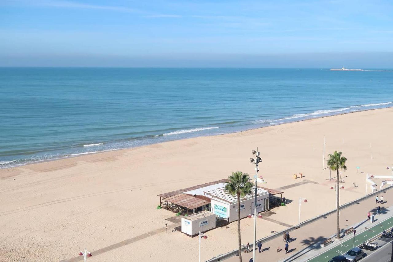 شقة Casa Brasil - 1ª Linea Playa Con Parking Incluido كاديز المظهر الخارجي الصورة
